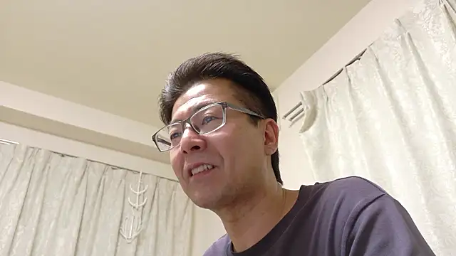 Snapshot of zakochin1106 chatting on 05-16-26, 02:49 zakochin1106 online show from 05-16-26, 02:49