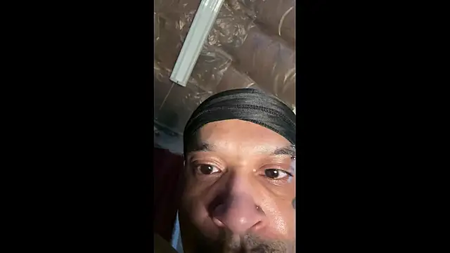 Snapshot of JRNBLU44 chatting on 05-01-26, 05:34 JRNBLU44 online show from 05-01-26, 05:34