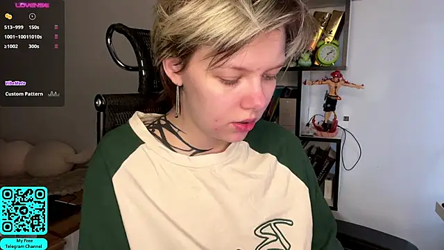 MadalynNosel online show from 04-14-26, 07:03