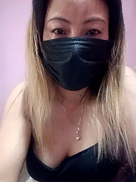 Snapshot of Bristy_BigBoobs chatting on 04-08-26, 03:39 Bristy BigBoobs online show from 04-08-26, 03:39