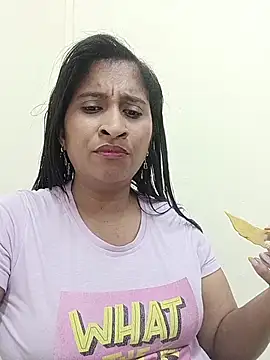 Snapshot of SofiaMendez1_ chatting on 06-04-26, 04:35 SofiaMendez1 online show from 06-04-26, 04:35