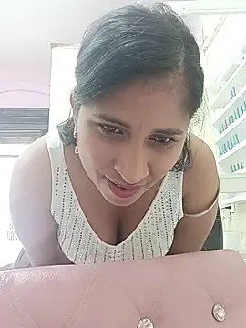 Snapshot of SofiaMendez1_ chatting on 06-25-26, 05:39 SofiaMendez1 online show from 06-25-26, 05:39