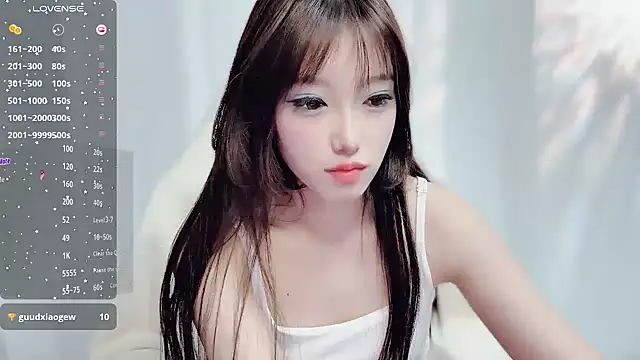 Snapshot of luckyuyu66 chatting on 04-20-26, 01:14 luckyuyu66 online show from 04-20-26, 01:14