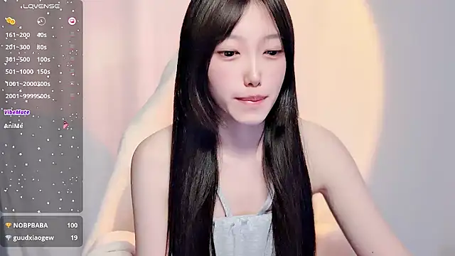 Snapshot of luckyuyu66 chatting on 05-07-26, 02:11 luckyuyu66 online show from 05-07-26, 02:11