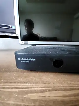 Snapshot of ho2jjahk chatting on 04-06-26, 04:32 ho2jjahk online show from 04-06-26, 04:32