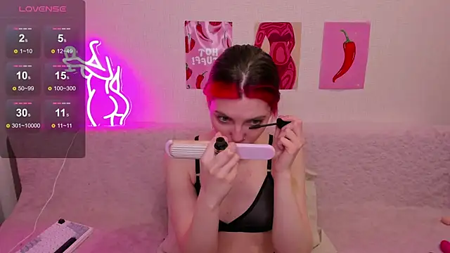 Marie Reyess online show from 05-03-26, 05:35