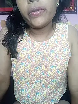 Snapshot of Super_Girl-11 chatting on 04-05-26, 06:49 Super Girl-11 online show from 04-05-26, 06:49