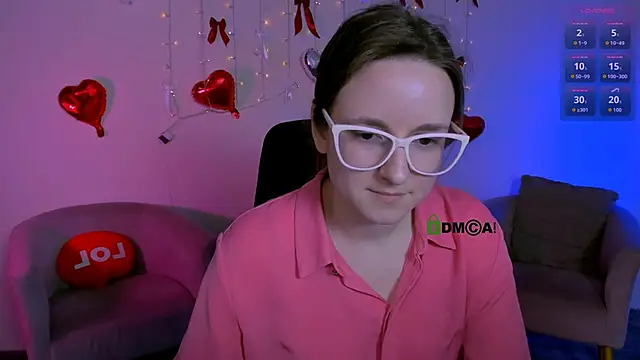 Snapshot of mary_is_cool chatting on 04-07-26, 09:10 mary is cool online show from 04-07-26, 09:10