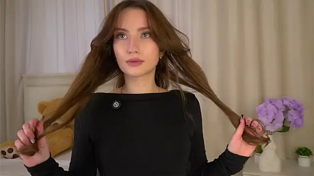 Snapshot of MallieHinsch chatting on 04-07-26, 11:32 MallieHinsch online show from 04-07-26, 11:32