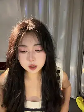 Snapshot of ooooBaby129 chatting on 04-02-26, 01:31 ooooBaby129 online show from 04-02-26, 01:31