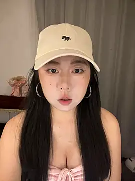 ooooBaby129 online show from 04-18-26, 01:15