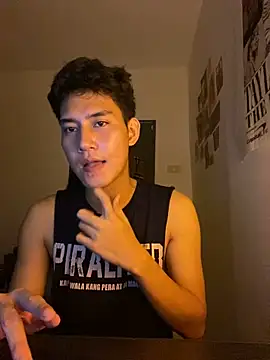 Snapshot of Rye_1989 chatting on 04-01-26, 12:39 Rye 1989 online show from 04-01-26, 12:39