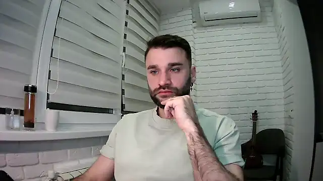 Snapshot of DaddySlava chatting on 04-06-26, 05:58 DaddySlava online show from 04-06-26, 05:58