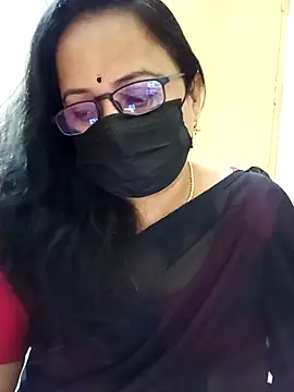 Snapshot of monisha_cam chatting on 04-10-26, 11:31 monisha cam online show from 04-10-26, 11:31