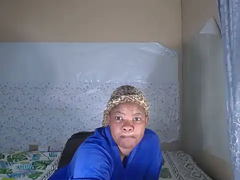 FloweSaltry online show from 05-06-26, 01:36