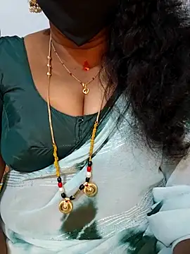 Priya smiley online show from 04-08-26, 12:49