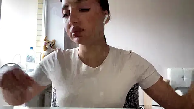 AlvinaMair online show from 04-24-26, 10:18