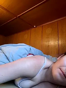 Young Swiss Lisa online show from 05-04-26, 05:25