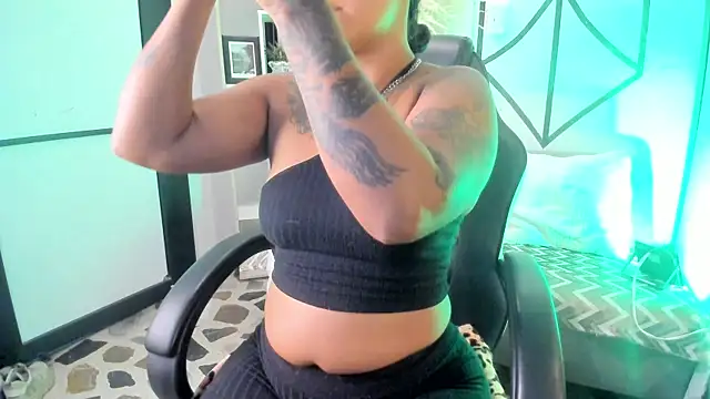 LexiAdamss online show from 04-17-26, 12:30