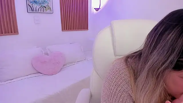 jenny Dream  online show from 05-17-26, 02:20