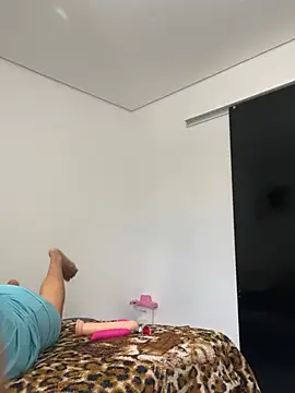 Snapshot of Megan-Carter chatting on 04-02-26, 05:32 Megan-Carter online show from 04-02-26, 05:32