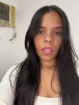 Megan-Carter online show from 05-12-26, 02:14