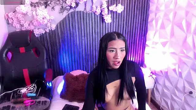 Samara pink  online show from 04-10-26, 04:17