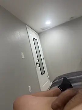 Snapshot of Divad98 chatting on 04-02-26, 01:14 Divad98 online show from 04-02-26, 01:14