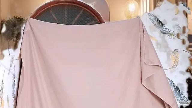 Ivy ss1881 online show from 04-17-26, 01:41