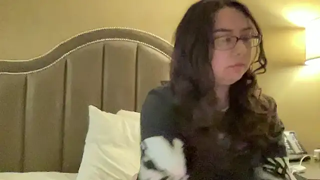 ariaxm00n online show from 05-20-26, 10:16