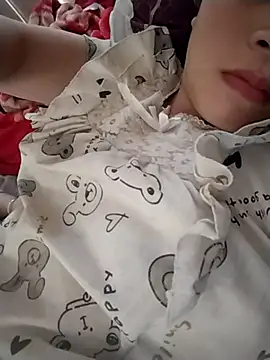 Snapshot of singles09 chatting on 04-03-26, 06:33 singles09 online show from 04-03-26, 06:33