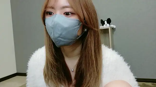 YUA 0425 online show from 05-04-26, 10:11