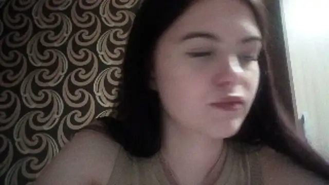 Snapshot of KikiAmino chatting on 06-20-26, 05:10 KikiAmino online show from 06-20-26, 05:10