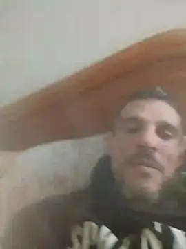 Guillelp online show from 05-20-26, 11:44