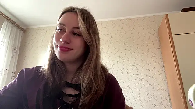SpringSummers online show from 04-12-26, 08:08