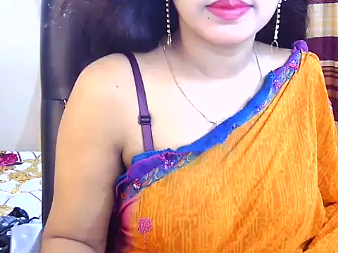 Snapshot of Noor_Zarin chatting on 05-20-26, 03:13 Noor Zarin online show from 05-20-26, 03:13