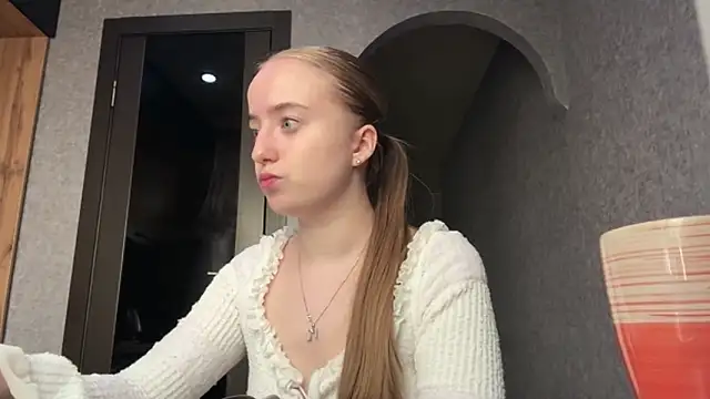 SabinaHaggen online show from 04-29-26, 02:21