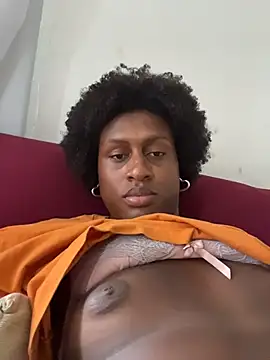 Snapshot of cremelyy chatting on 04-02-26, 05:43 cremelyy online show from 04-02-26, 05:43