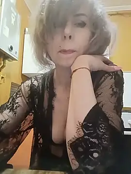 Snapshot of TaynaSecret chatting on 05-15-26, 08:38 TaynaSecret online show from 05-15-26, 08:38