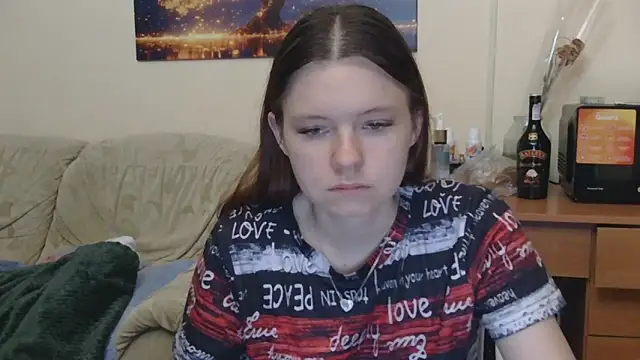JessicaHolland1 online show from 05-18-26, 07:20
