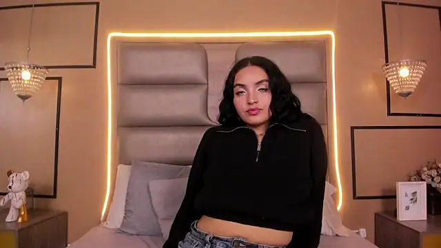 Snapshot of BIANCACOLLINNS chatting on 04-07-26, 08:09 BIANCACOLLINNS online show from 04-07-26, 08:09