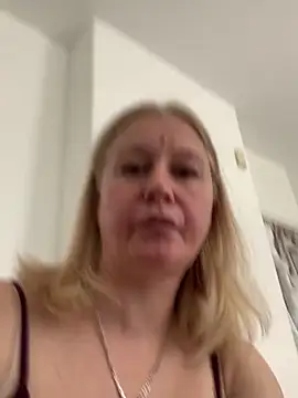 MilaLila204 online show from 04-22-26, 09:55