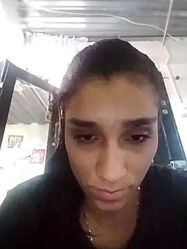 Snapshot of vegonicarouge chatting on 04-04-26, 09:12 vegonicarouge online show from 04-04-26, 09:12