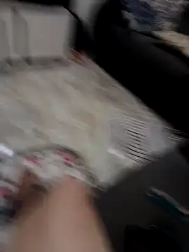 Snapshot of erk1998 chatting on 04-02-26, 09:45 erk1998 online show from 04-02-26, 09:45