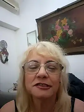 MatureElegantWidow online show from 04-13-26, 11:54