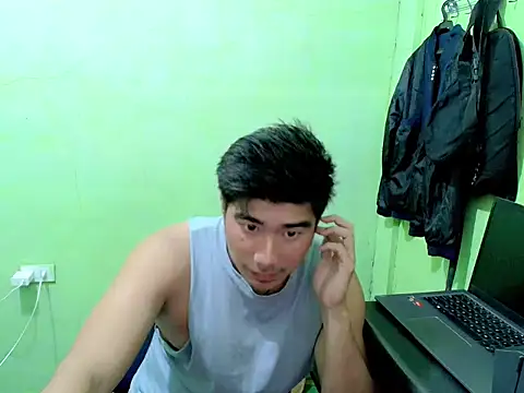 Hunkfireman online show from 04-10-26, 01:11