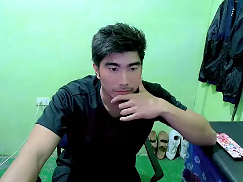 Hunkfireman online show from 04-16-26, 04:57