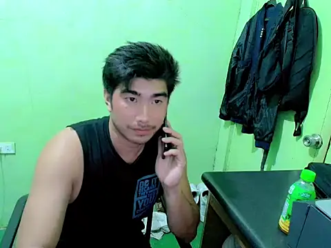 Hunkfireman online show from 04-18-26, 08:42