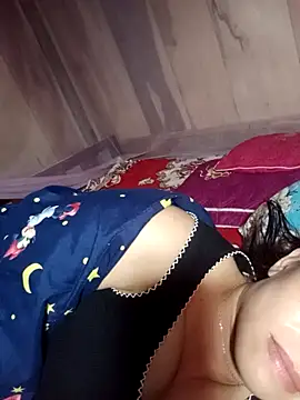 -Luni- online show from 07-19-26, 04:11