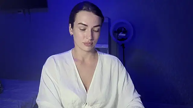 Snapshot of Kira__love1 chatting on 06-22-26, 09:01 Kira love1 online show from 06-22-26, 09:01
